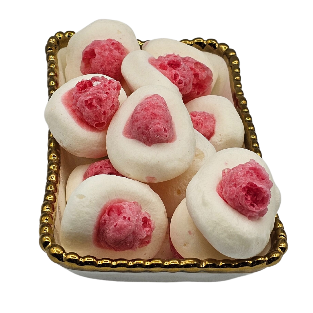 FREEZE DRIED STRAWBERRY CREAM PUFFS - 35G